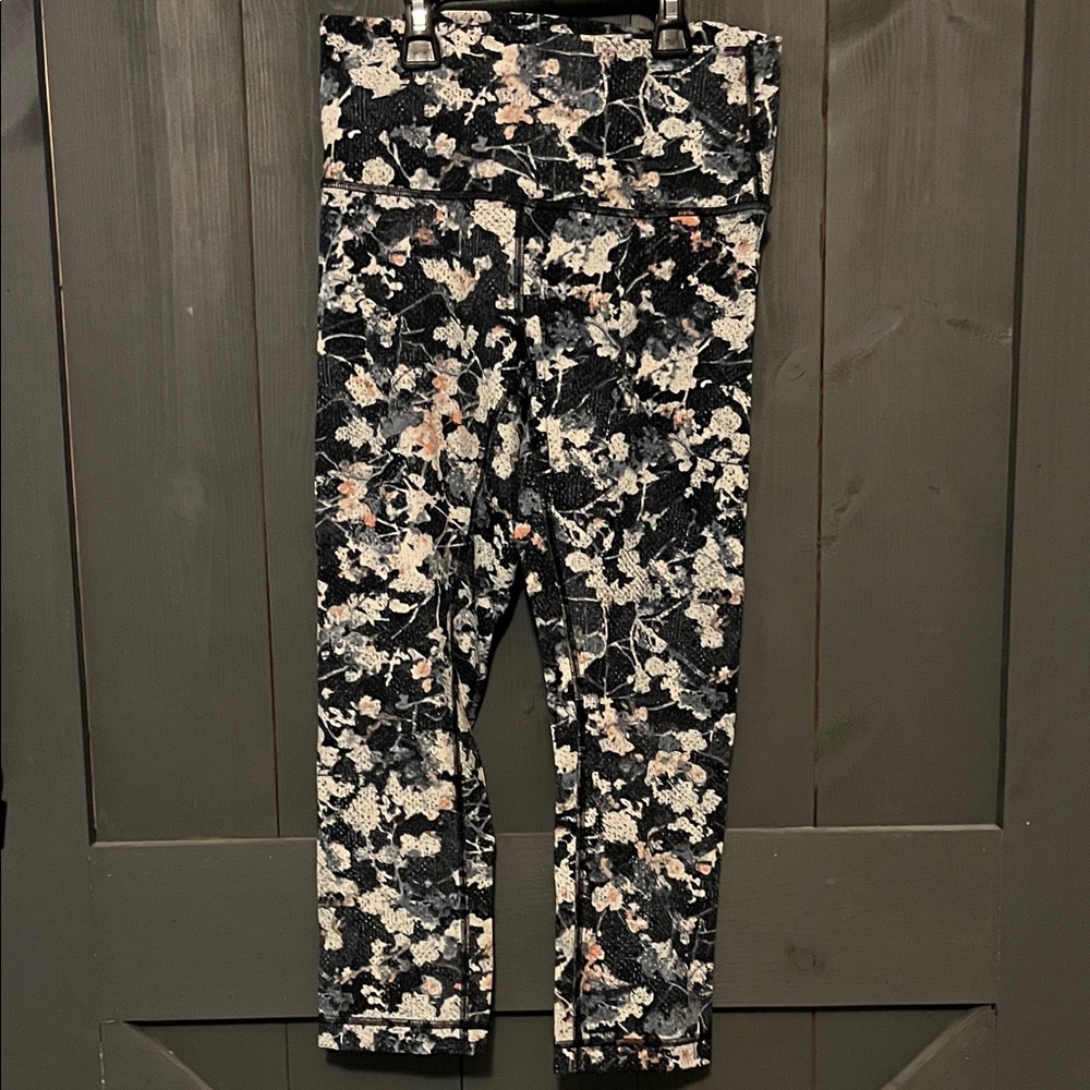 Lululemon Floral Patterned Leggings